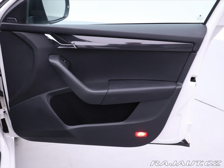 Škoda Octavia 2,0 TSI 162kW Aut.klima R 2014