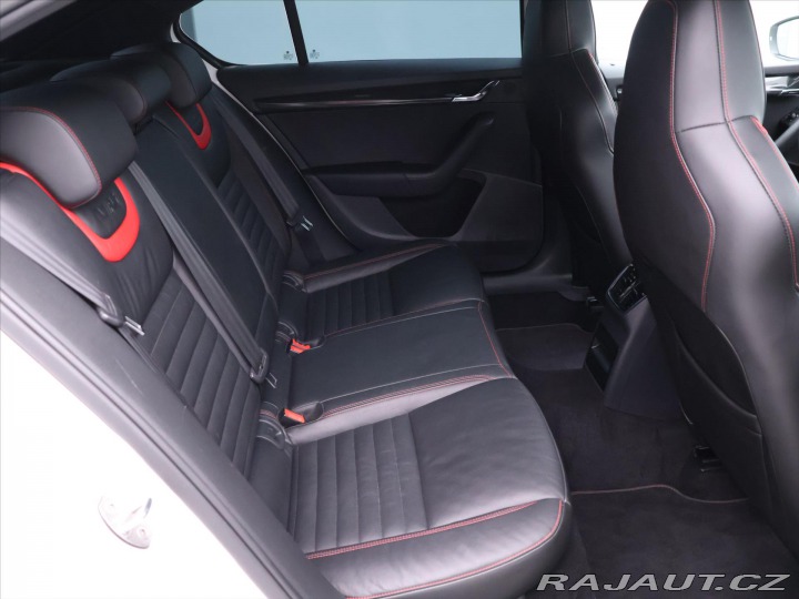 Škoda Octavia 2,0 TSI 162kW Aut.klima R 2014