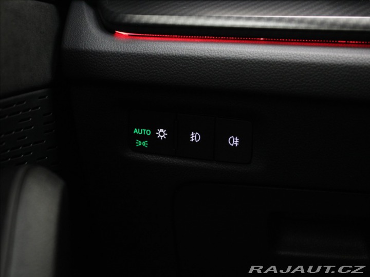 Škoda Octavia 1,4 RS PHEV 180kW 4 550 k 2024