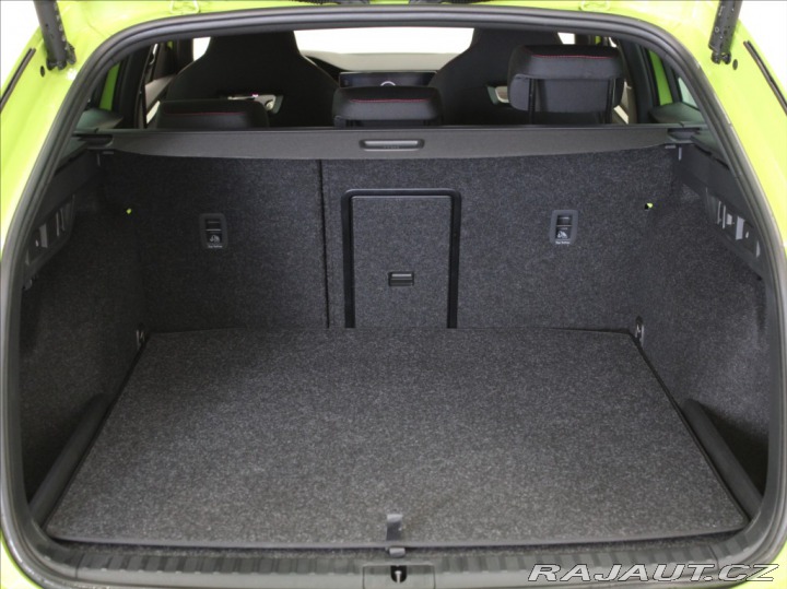 Škoda Octavia 1,4 RS PHEV 180kW 4 550 k 2024