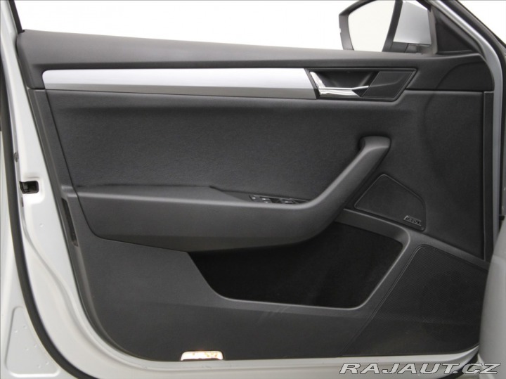 Škoda Superb 2,0 TDi DSG Style CANTON 2016