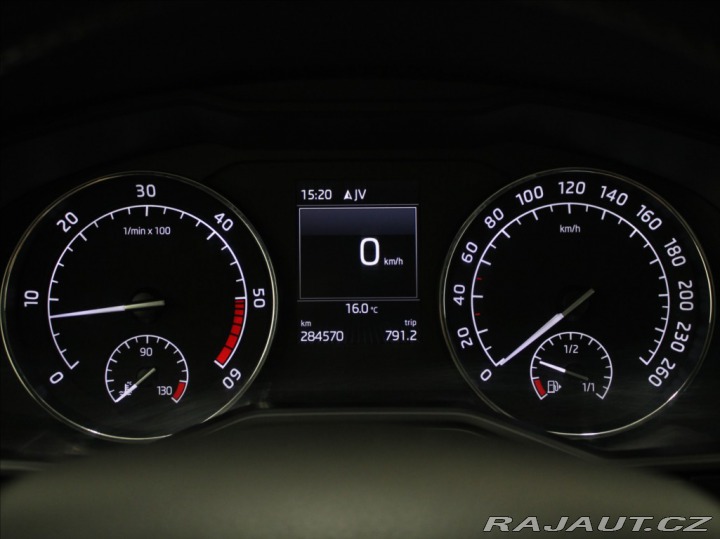 Škoda Superb 2,0 TDi DSG Style CANTON 2016