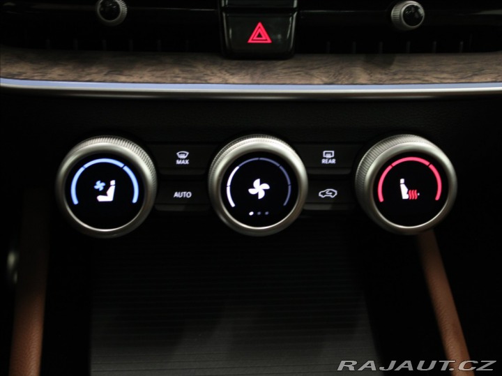 Škoda Superb 2,0 TDi 142kW 4x4 L&K 2024