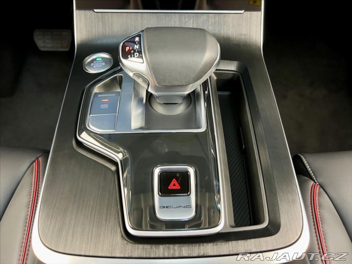 Ostatní značky Ostatní modely BAIC Beijing X75 1,5 T 138kW A/T, ACC, PAN 2025
