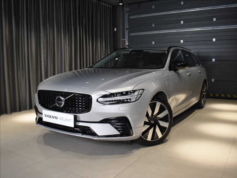 Volvo V90 2,0 T6 AWD PLUS Tažné,BLI