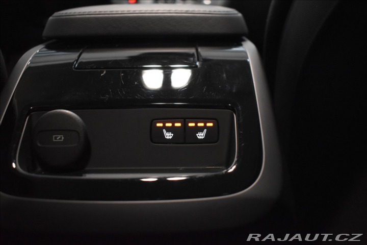 Volvo V90 2,0 T6 AWD PLUS Tažné,BLI 2024