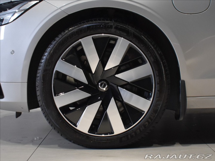 Volvo V90 2,0 T6 AWD PLUS Tažné,BLI 2024