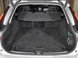 Volvo V90 2,0 T6 AWD PLUS Tažné,BLI 2024
