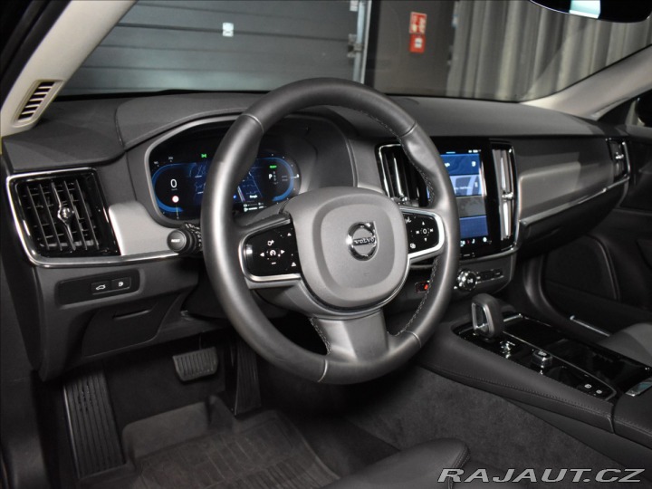 Volvo V90 2,0 T6 AWD PLUS tažné,BLI 2024