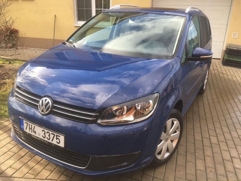 Volkswagen Touran 2,0   TDi 103 kW, 2 litr