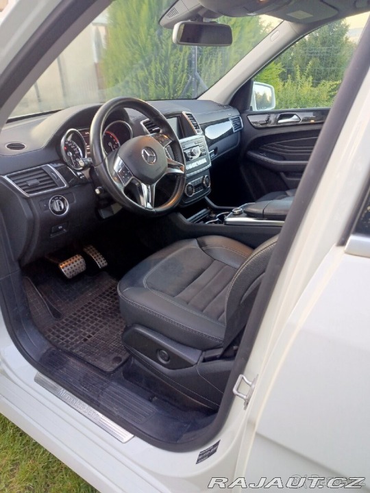 Mercedes-Benz M 350 Bluetec 4matic (W166) 2012