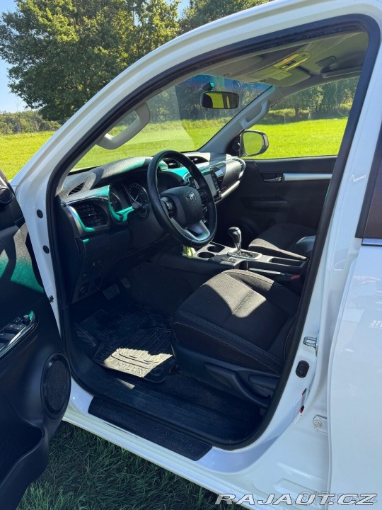 Toyota Hilux 2,8   D 150 kW aut.,CZ,1. 2023