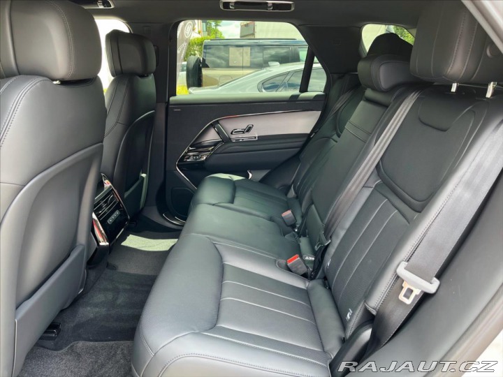 Land Rover Range Rover Sport 3,0 Dynamic SE P460e PHEV 2025