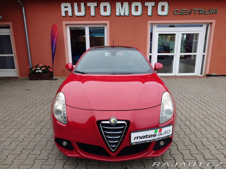 Alfa Romeo Giulietta 2.0 103kW 2011