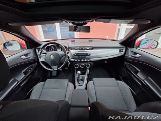 Alfa Romeo Giulietta 2.0 103kW 2011