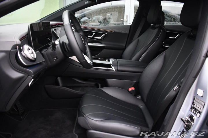 Mercedes-Benz EQE 300 PREMIUM ZÁRUKA K360°1 2024