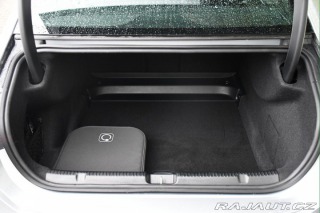Mercedes-Benz EQE 300 PREMIUM ZÁRUKA K360°1 2024