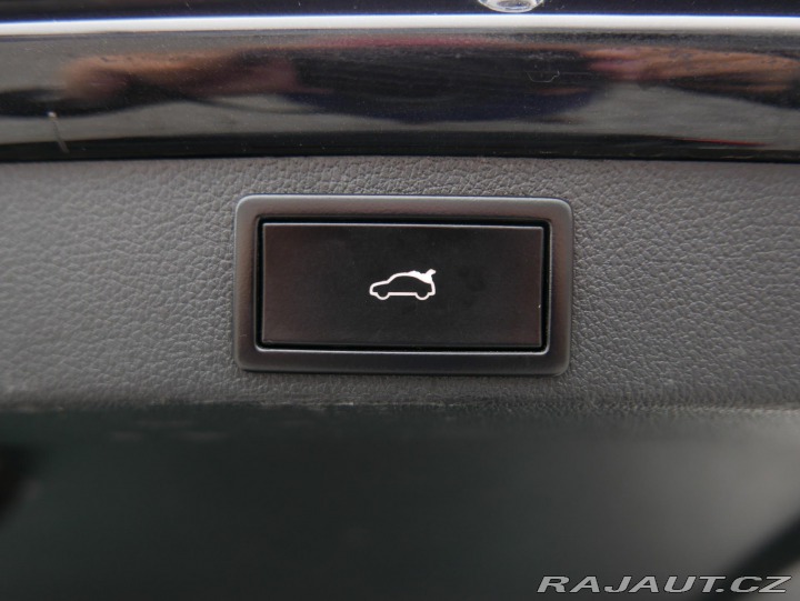 Škoda Octavia RS 2,0 TSI 162kW REZERVAC 2014