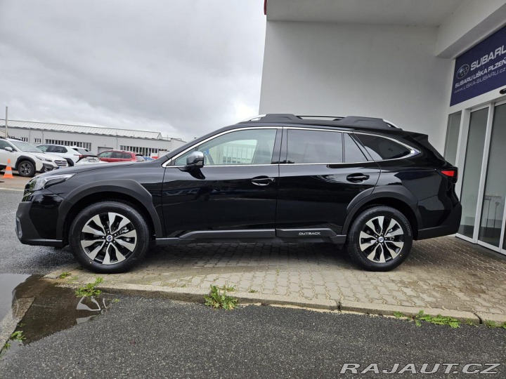 Subaru Outback 2,5 CVT TOURING -Harman K 2025