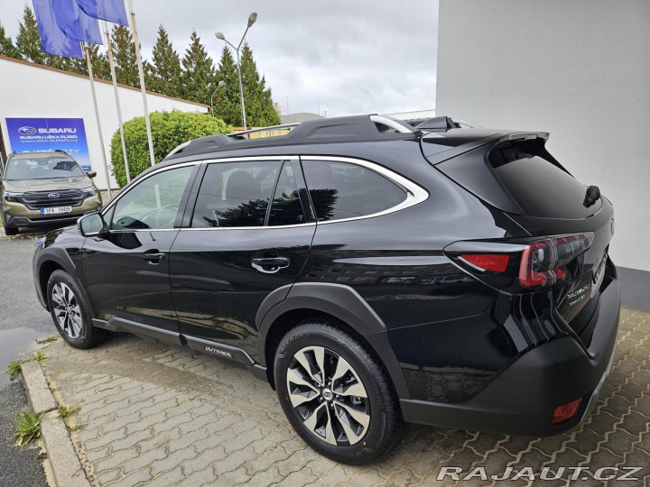 Subaru Outback 2,5 CVT TOURING MY 25,5 2025