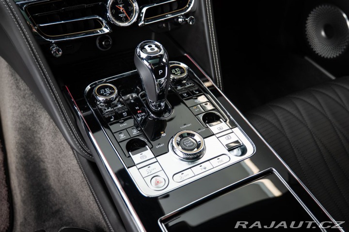 Bentley Flying Spur W12 360/LED/Pano/Ventilov 1800