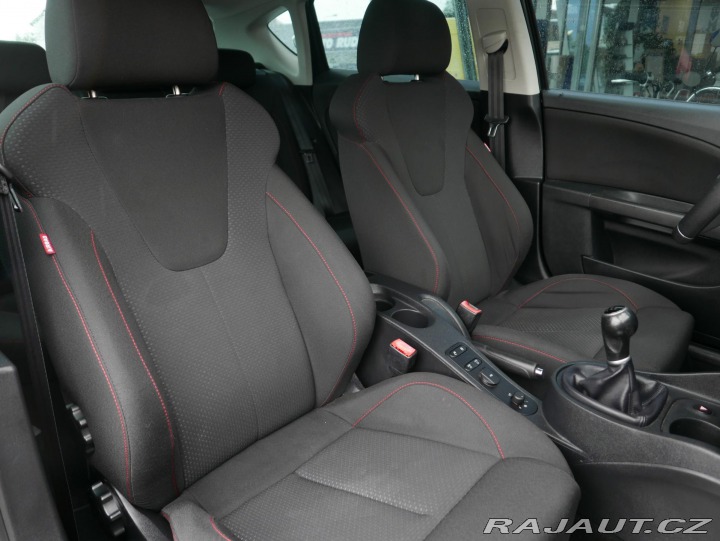 Seat Leon 2,0 FR TDI REZERVACE 2012