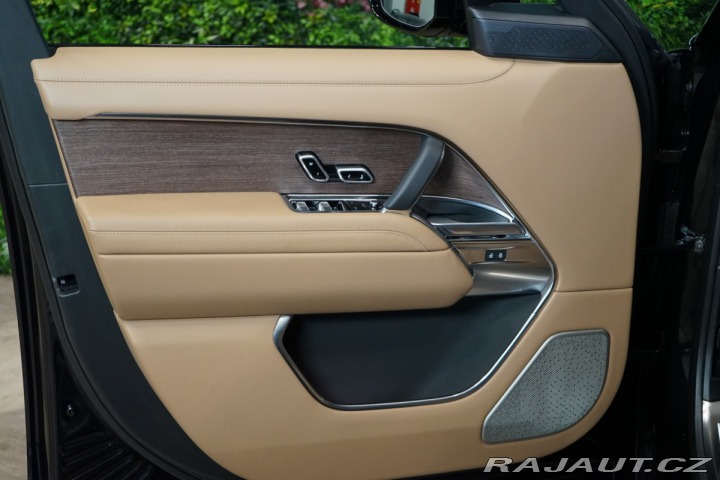 Land Rover Range Rover D350*LWB*AUTOBIOGRAPHY*7M 2025