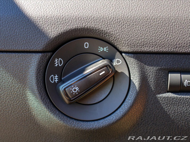 Škoda Octavia 1,6 TDI Klima Serv.kn. 1. 2013