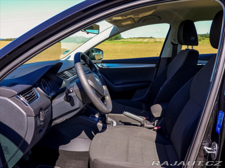 Škoda Octavia 1,6 TDI Klima Serv.kn. 1. 2013