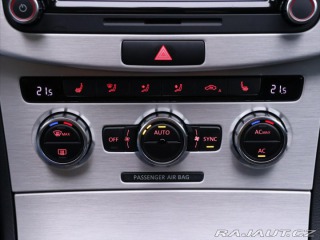 Volkswagen Passat 1,4 TSI 90kW Highline 1.M 2012