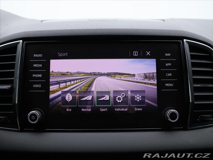 Škoda Karoq 2,0 TDI 110kW Style Tažné 2018