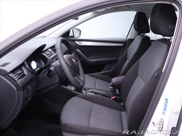 Škoda Octavia 1,6 TDI 66kW Klimatizace 2016