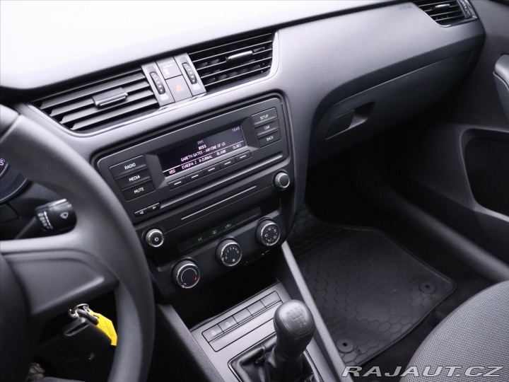 Škoda Octavia 1,6 TDI 66kW Klimatizace 2016