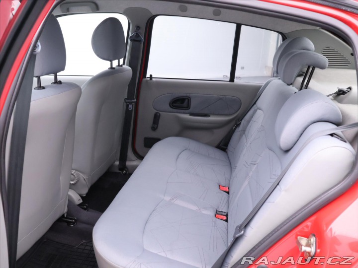 Renault Thalia 1,4 55kW Servisní kniha 2004
