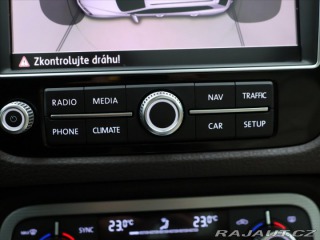 Volkswagen Touareg 3,0 TDI 193kW 4M DSG R-li 2015