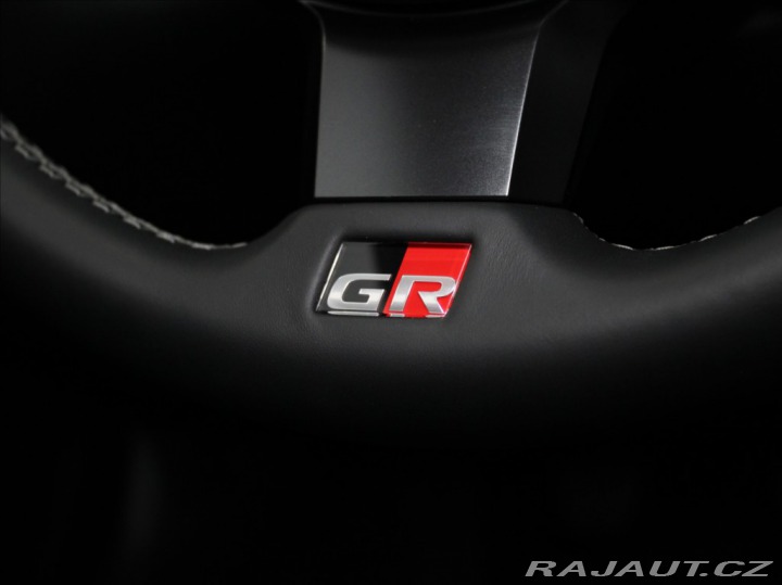 Toyota GR86 2,4 234k. 5170 km! Akční 2023