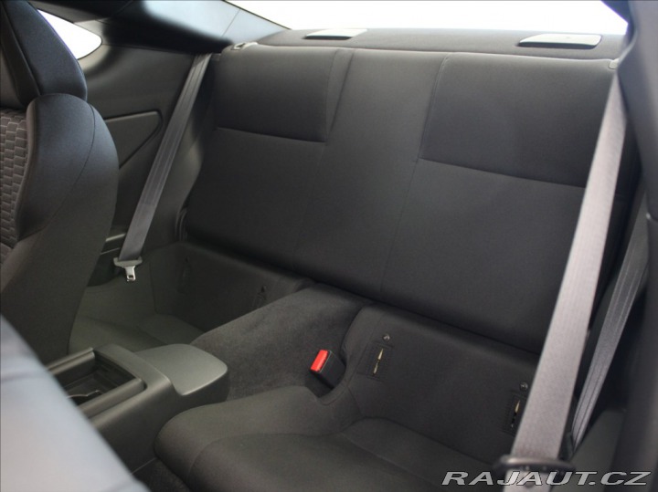 Toyota GR86 2,4 234k. 5170 km! Akční 2023