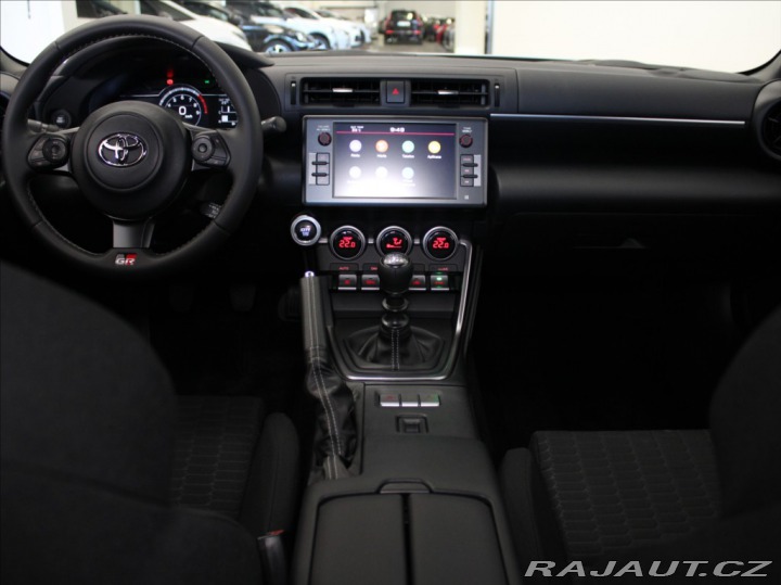 Toyota GR86 2,4 234k. 5170 km! Akční 2023