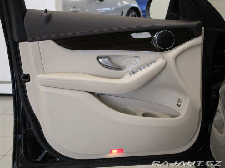 Mercedes-Benz GLC 2,1 220CDI 4M Tažné 80tkm 2018