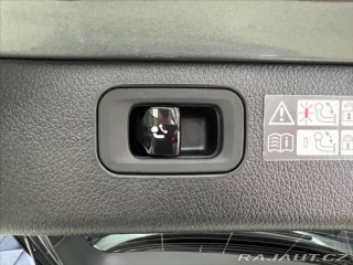Mercedes-Benz C 220d AMG 4MATIC, BURMESTE 2024