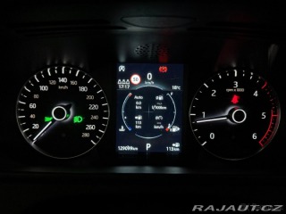 Land Rover Range Rover Velar 2,0   D180 AWD Aut. Tažné 2020