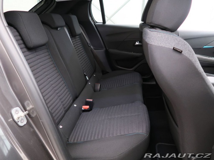 Peugeot 208 1.2PureTech,75kW,ACTIVE,A 2022