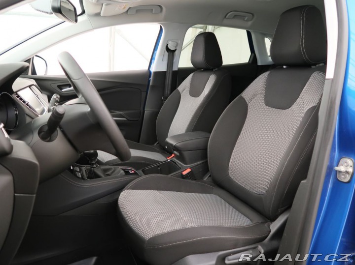 Opel Grandland X 1.2TURBO,96kW,DESIGN,MAN6 2019