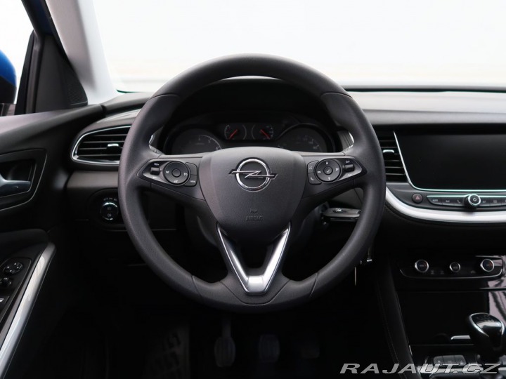 Opel Grandland X 1.2TURBO,96kW,DESIGN,MAN6 2019
