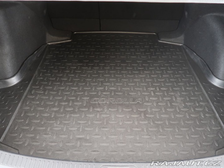 Toyota Corolla 1,8Hybrid,CZ,1Maj,GR Spor 2023