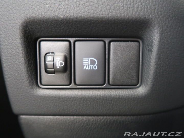 Toyota C-HR 1.8Hybrid,CZ,1Maj,Comfort 2023
