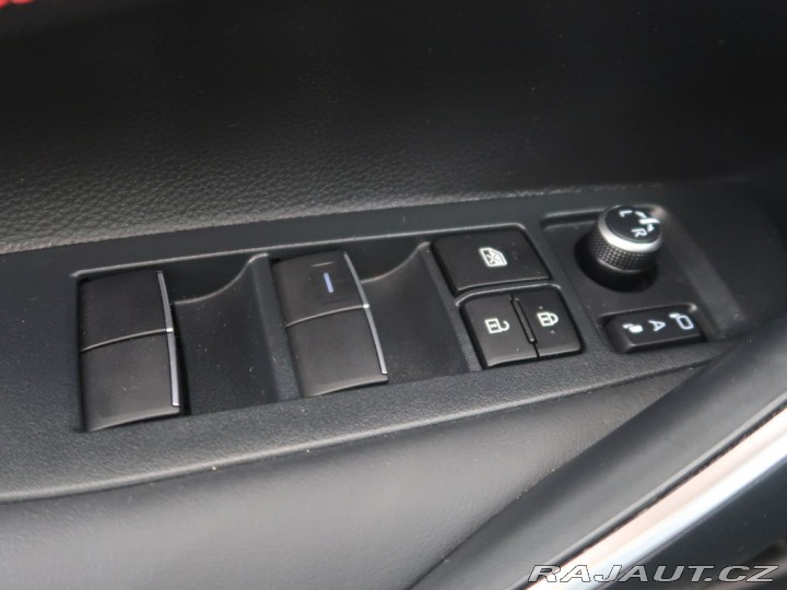 Toyota Corolla 1,8Hybrid,CZ,GR Sport 2024