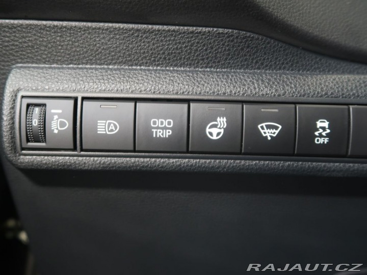 Toyota Corolla 1,8Hybrid,CZ,GR Sport 2024