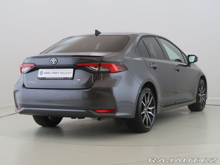 Toyota Corolla 1,8Hybrid,CZ,GR Sport 2024