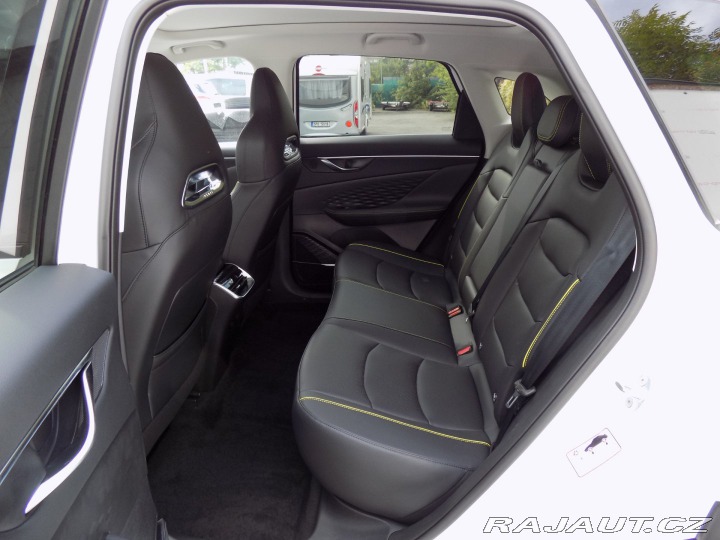 BAIC X5 1.5T/AT/Pixel-Led/PANO/DP 2025